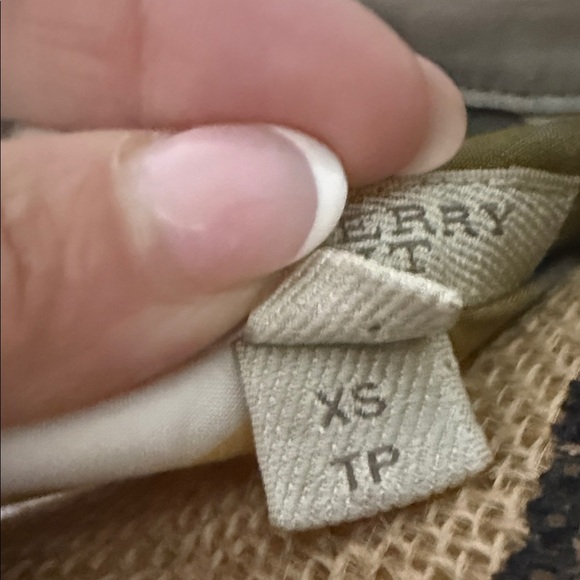 Burberry Checkered Mini Dress with Belt - Picture 6 of 8